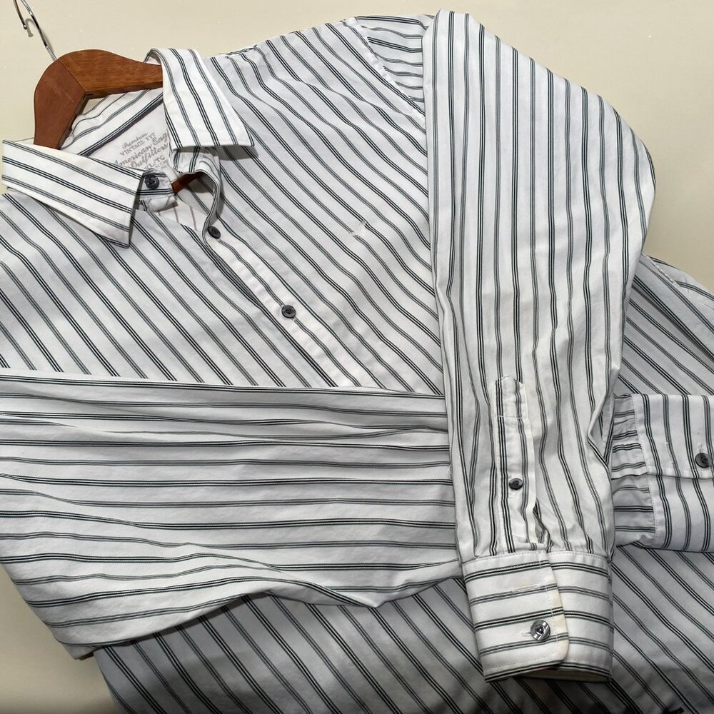 American Eagle Men's Vintage Fit Striped Button Down Shirt